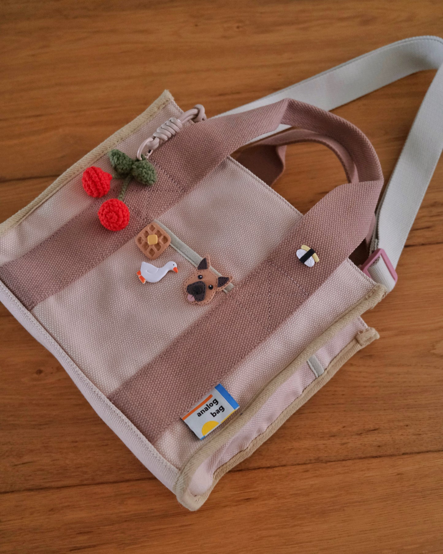 Analog No.9 Medium Tote Bag (Limited Edition)