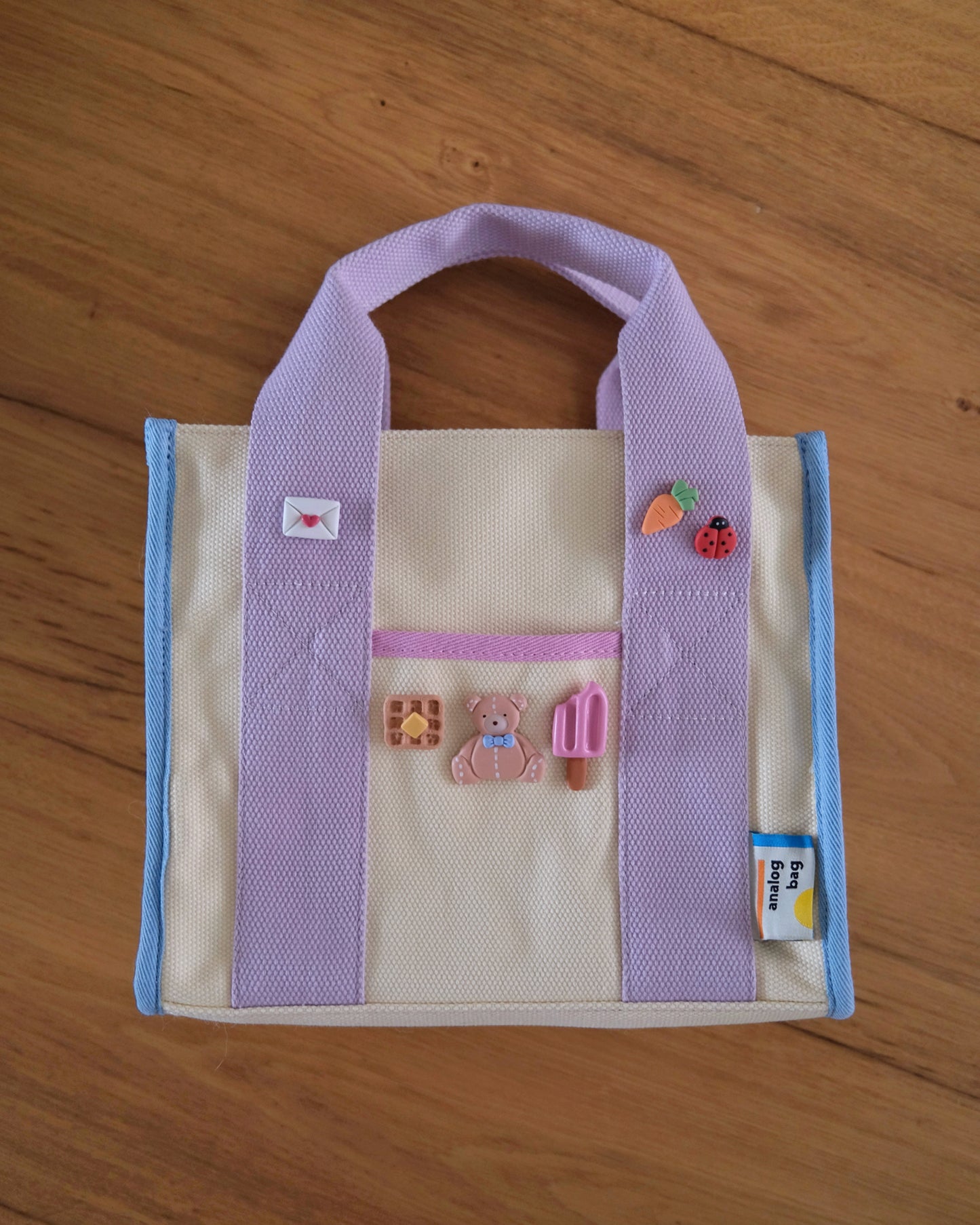 Love Letter Pin / Bobbin 💌