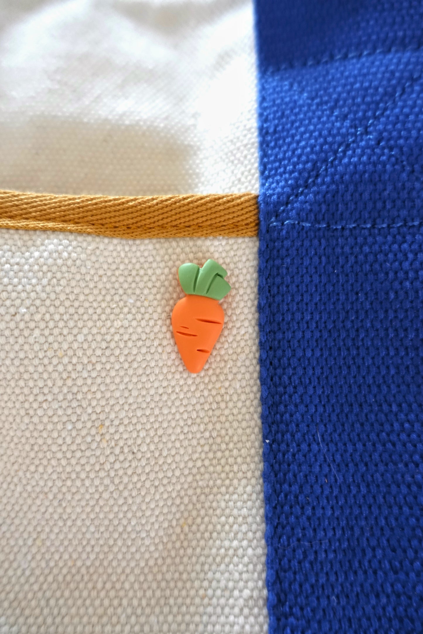 Carrot Bobbin Analog Company