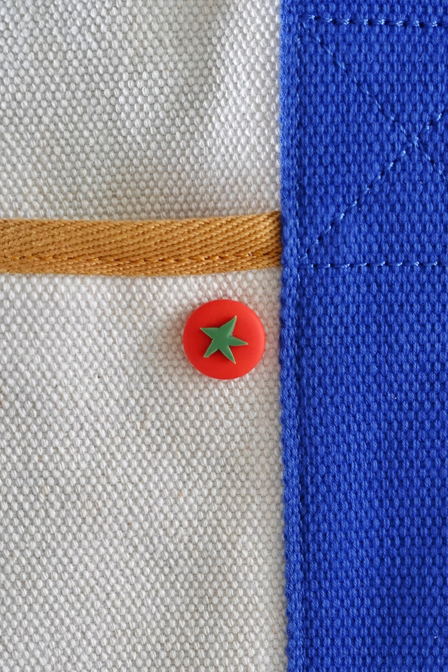 Tomato Bobbin Analog Company