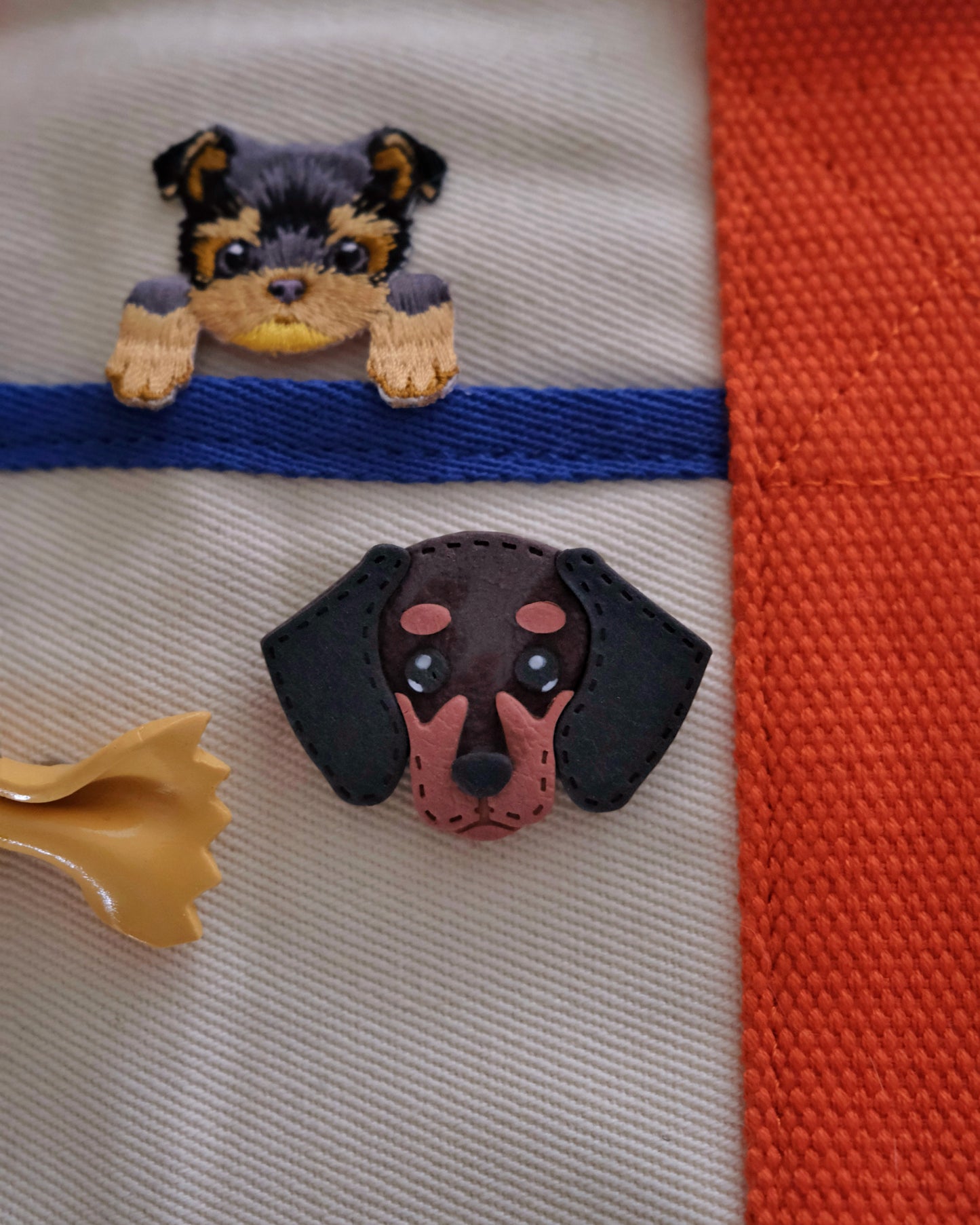Dachshund Clay Bobbin/ Charm
