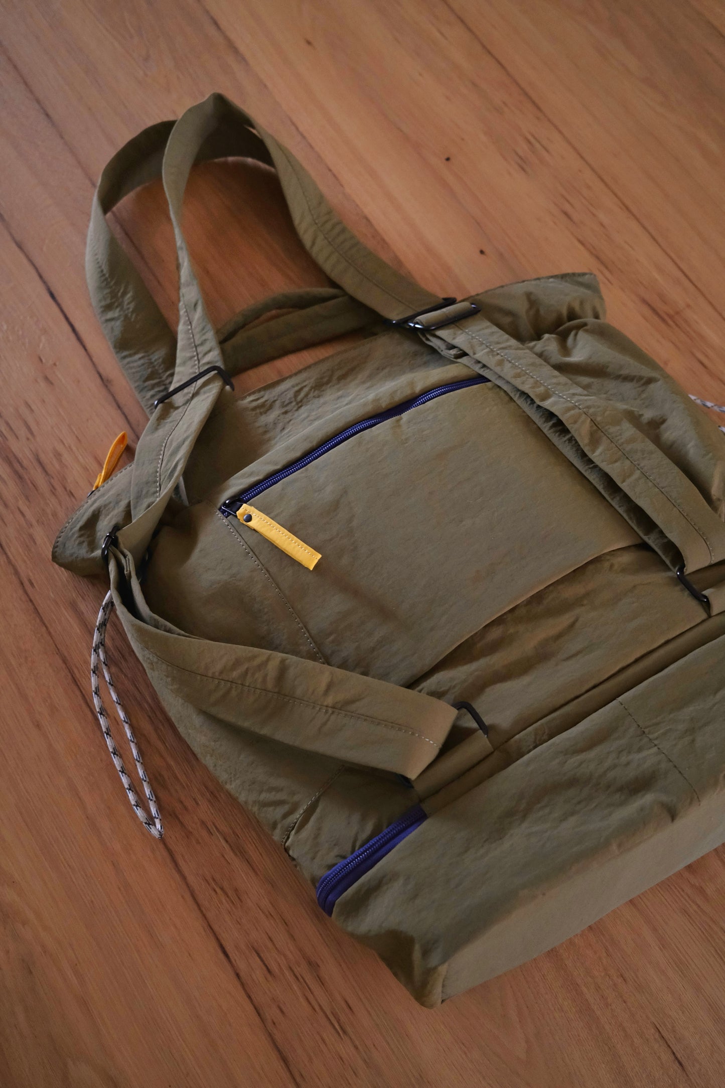 No.3 Analog Totepack