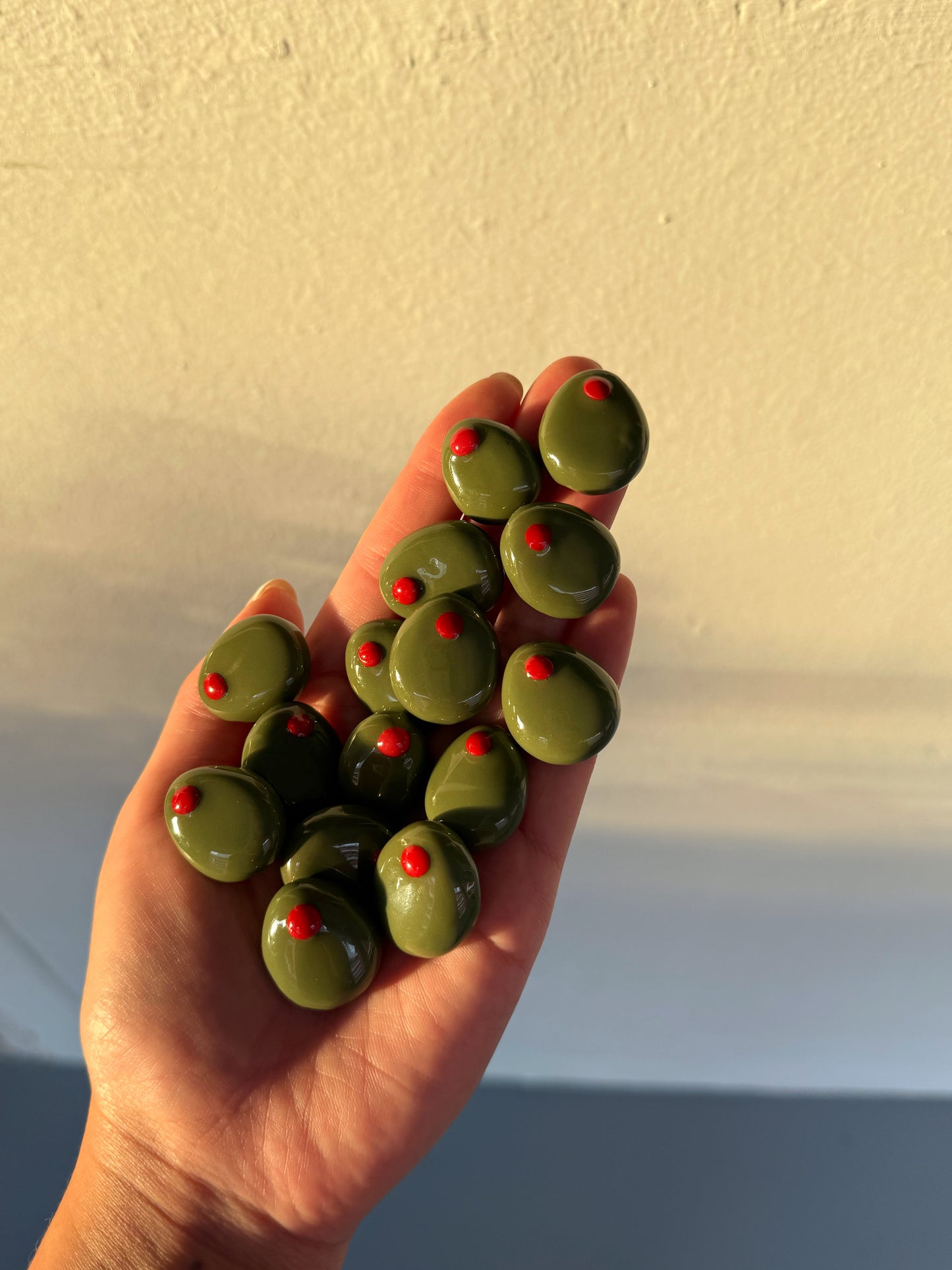 Olive Pin / Bobbin 🫒