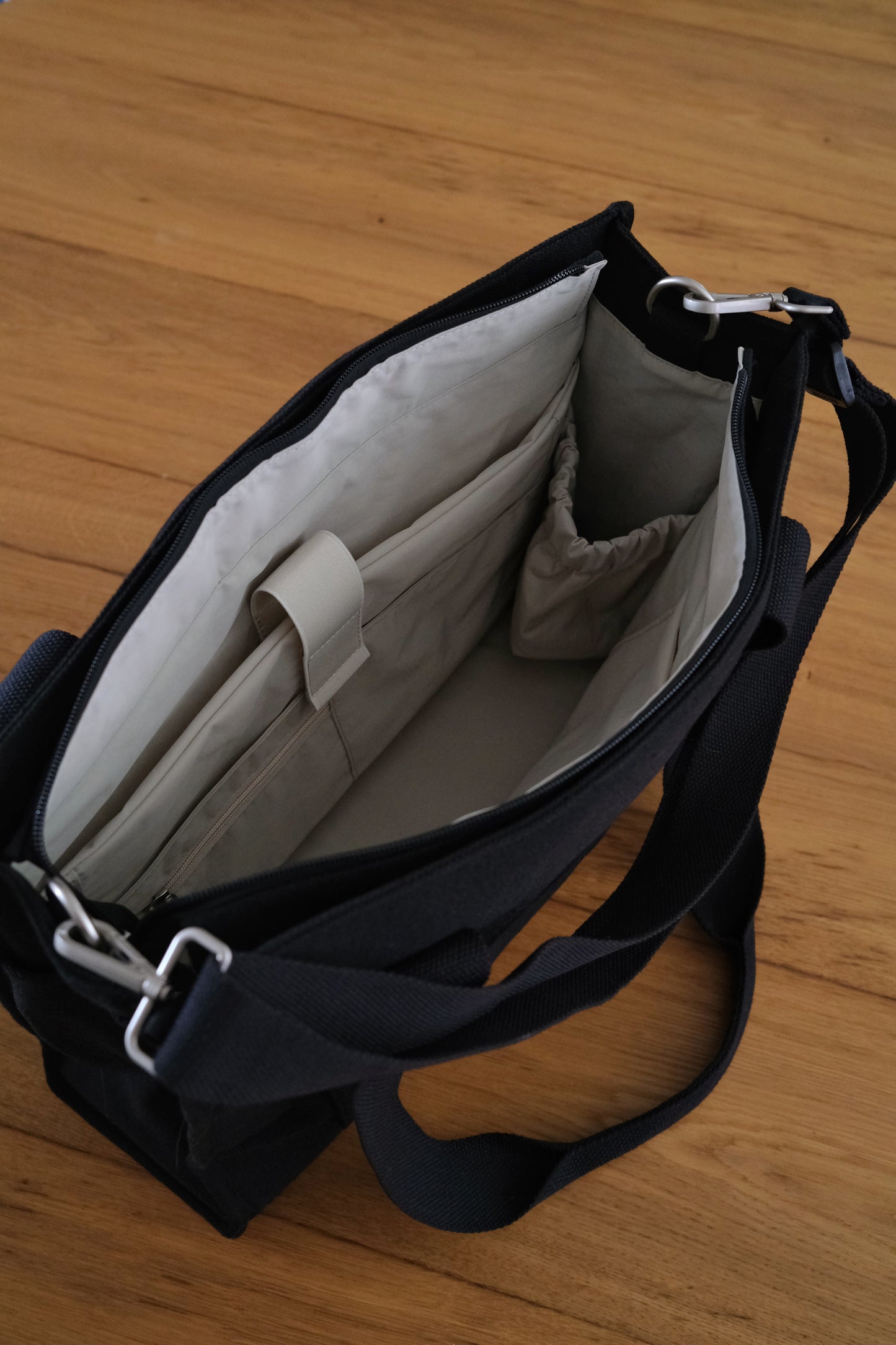 The Black Laptop Tote V2