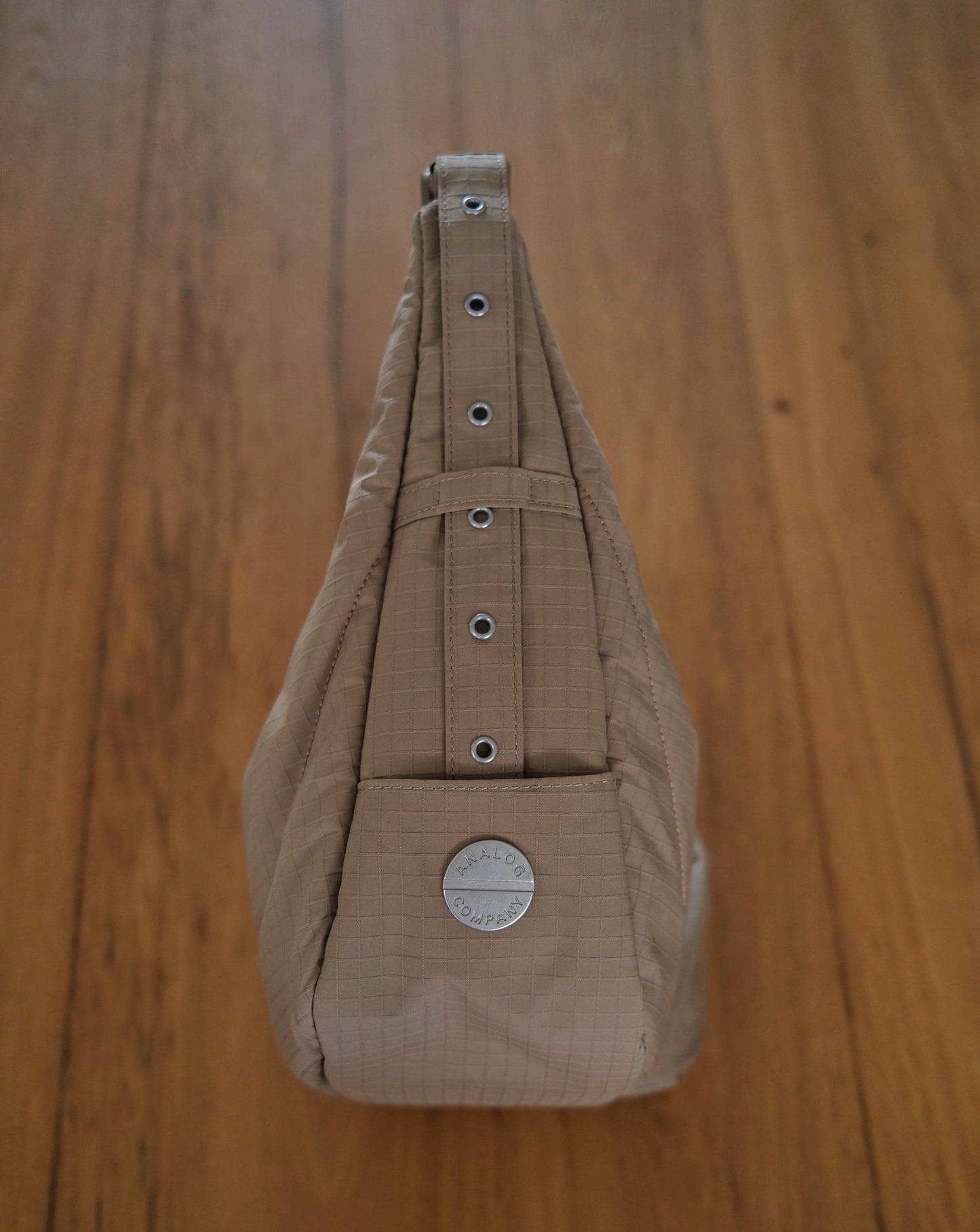 The Medium Utility Bag - Chai