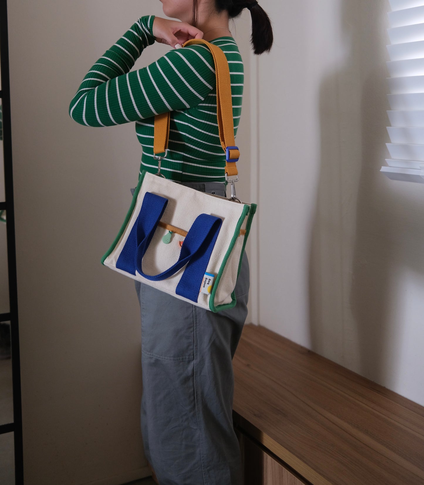 Analog No.22 Medium Tote Bag (Limited Edition)