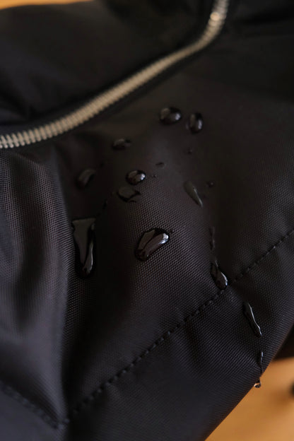 The Medium Utility Bag - Noir