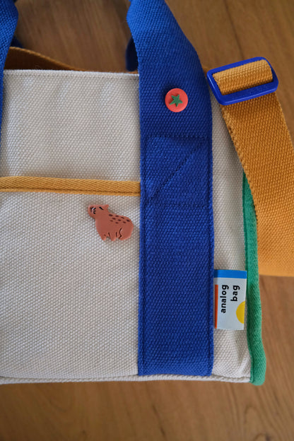 Capybara/ Crocodile Bobbin