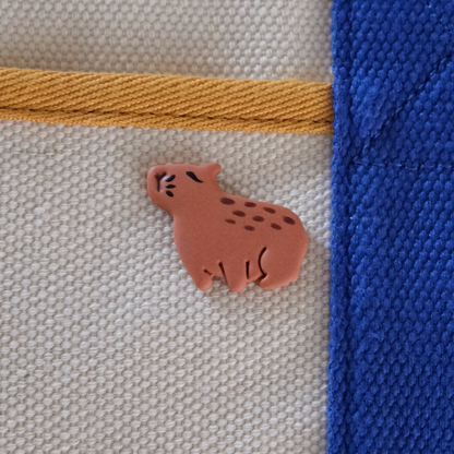 Capybara/ Crocodile Bobbin