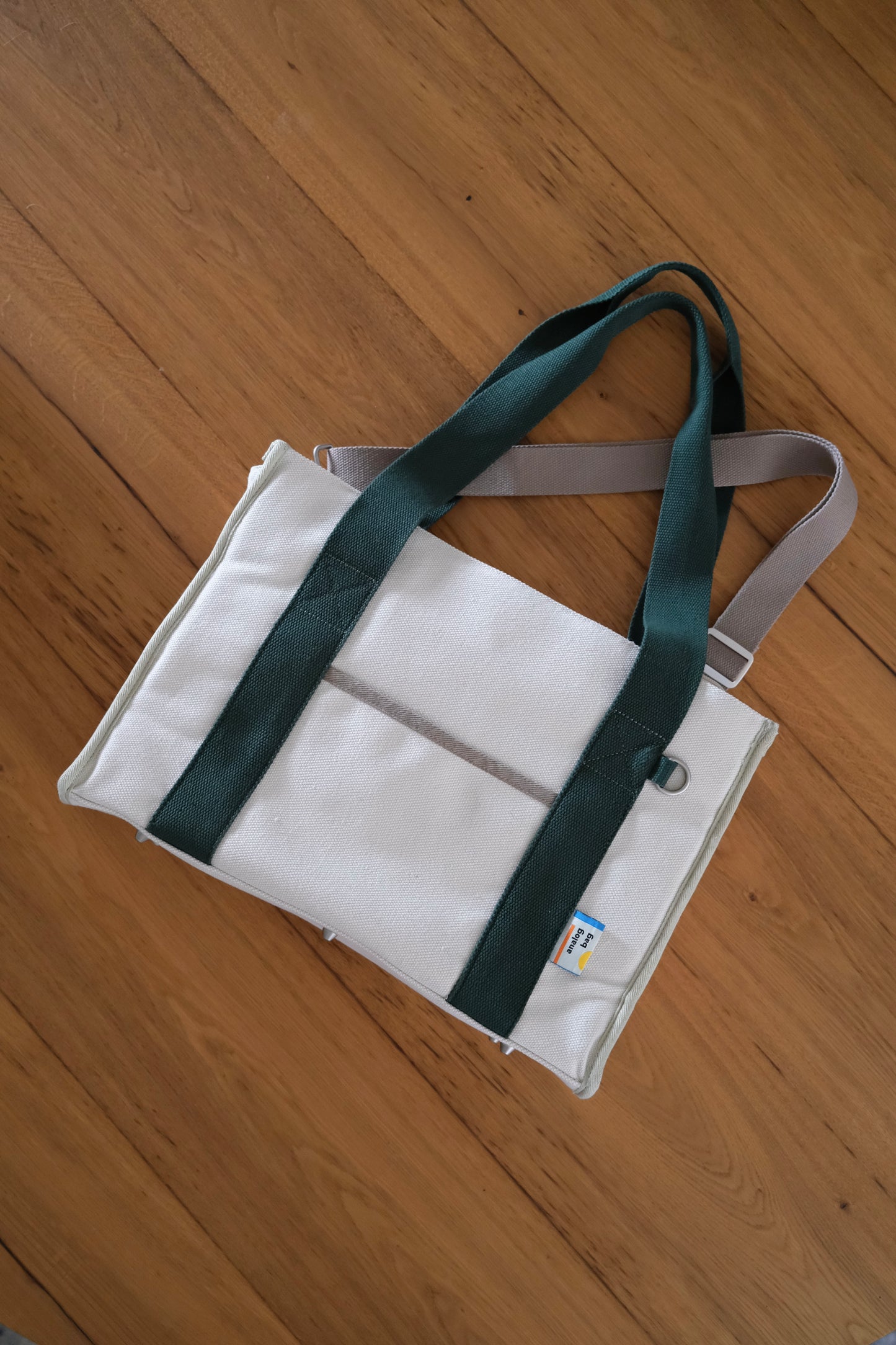 No.10 Laptop Tote V2