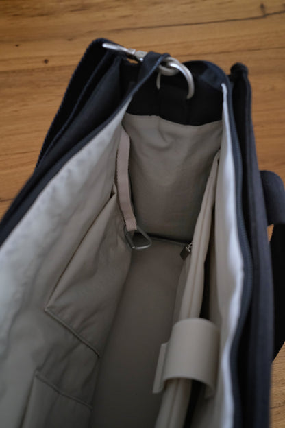 The Black Laptop Tote V2