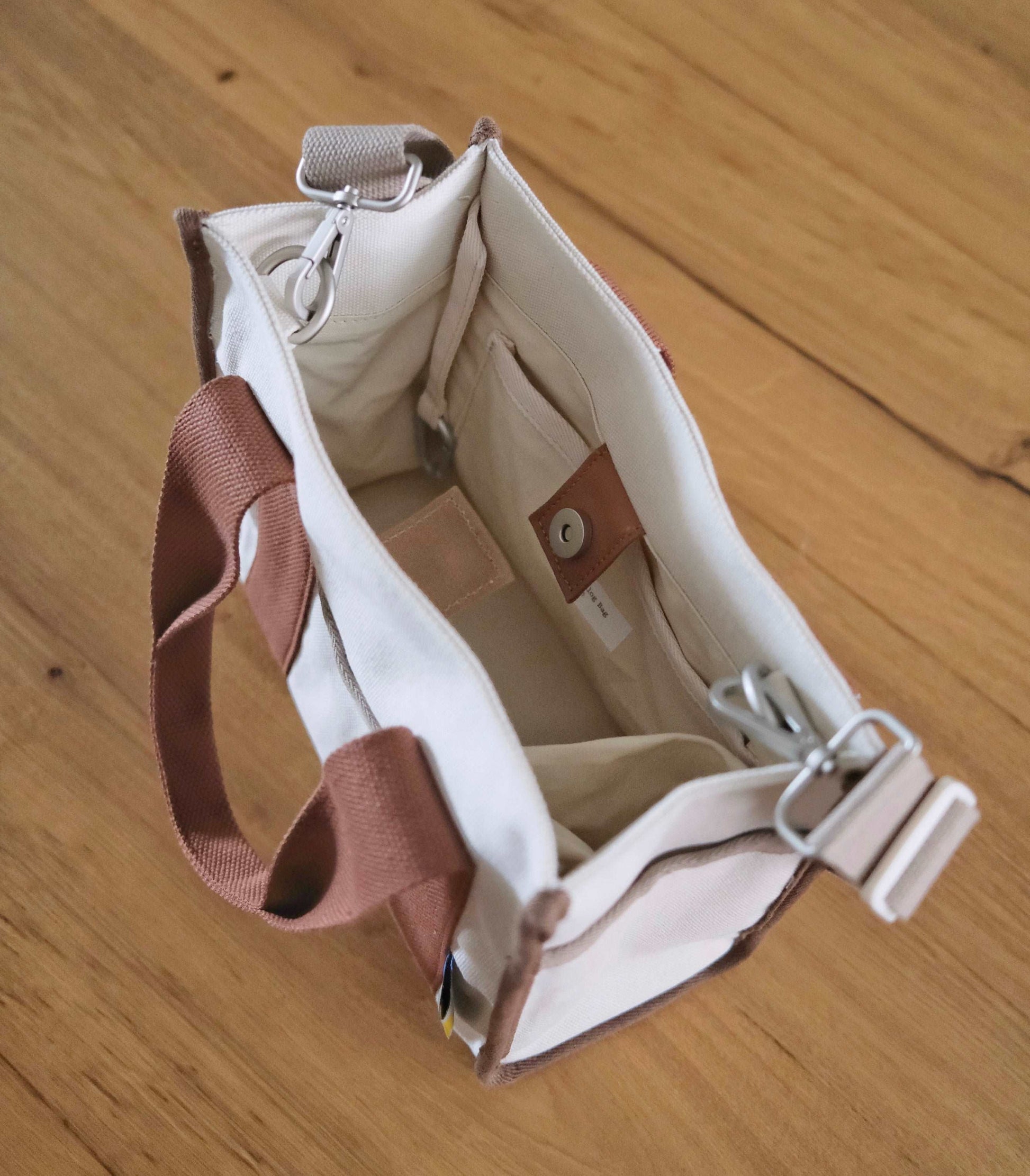 Analog No.15 Medium Tote (Limited Edition)