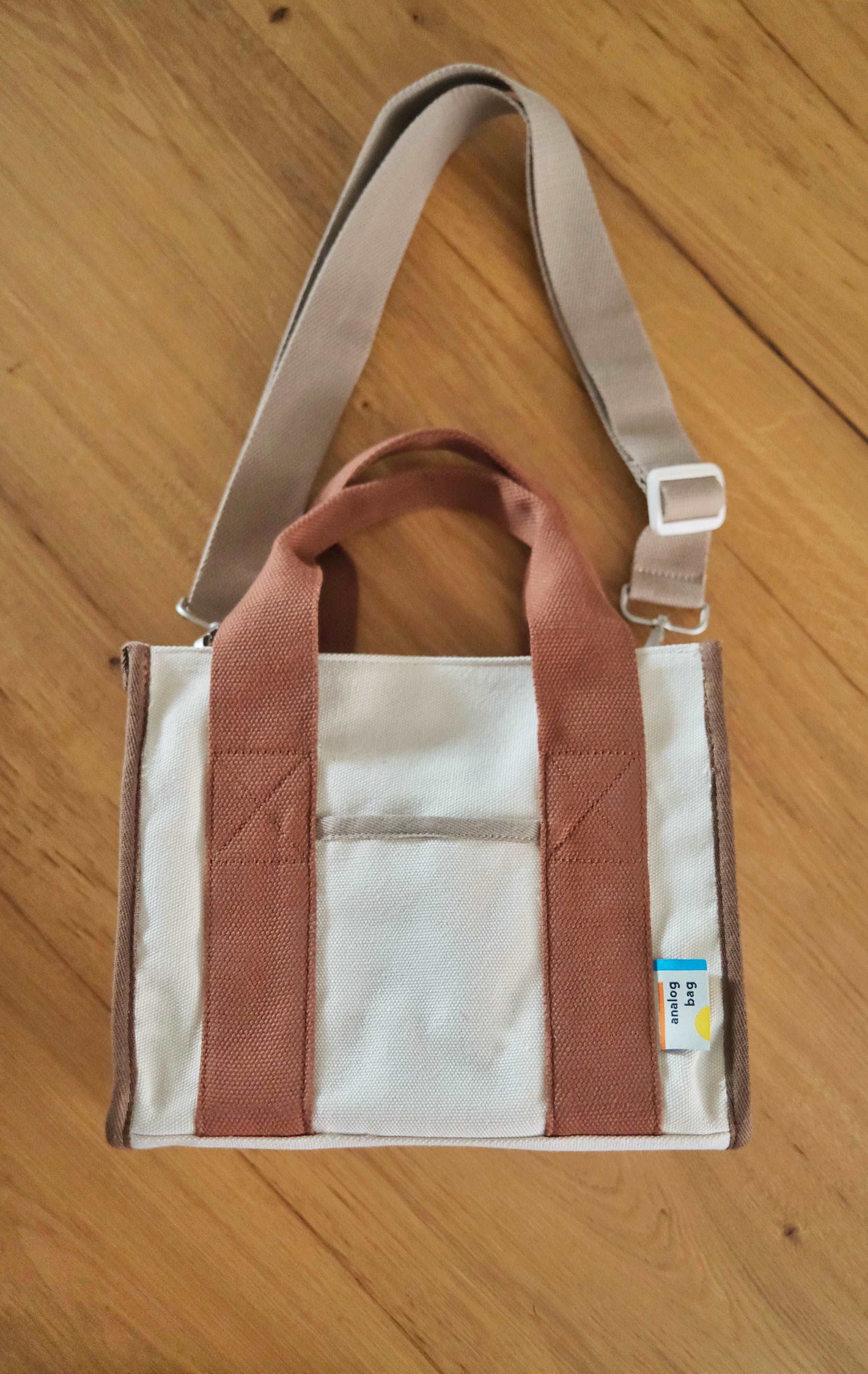 Analog No.15 Medium Tote (Limited Edition)