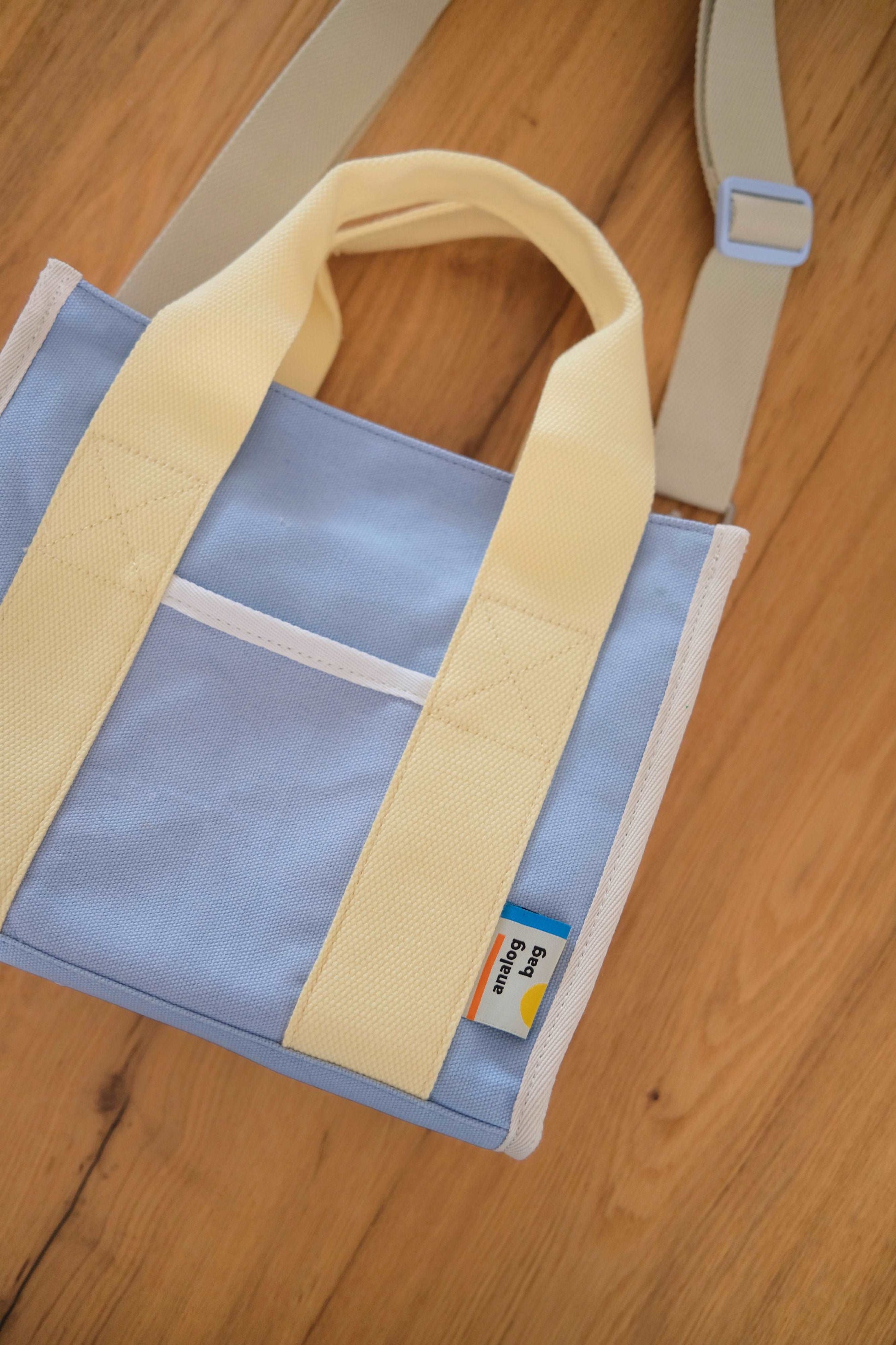 Analog No.17 Medium Tote (Limited Edition)