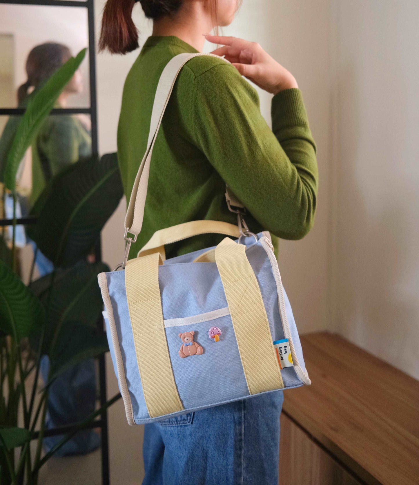 Analog No.17 Medium Tote (Limited Edition)