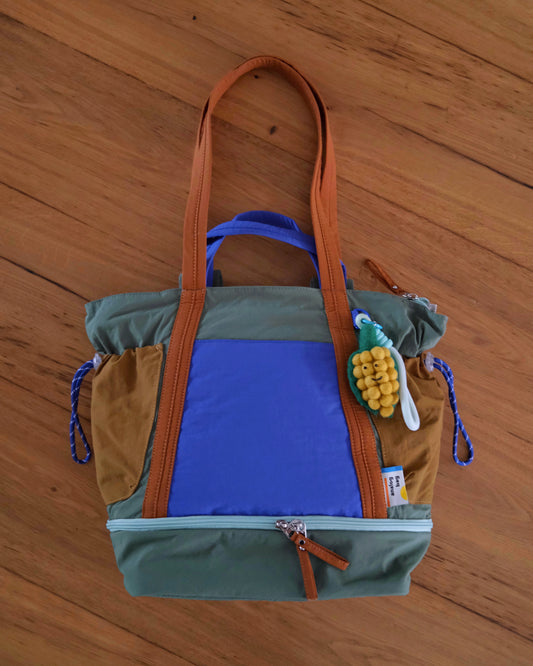 The Midi Analog Totepack No.1