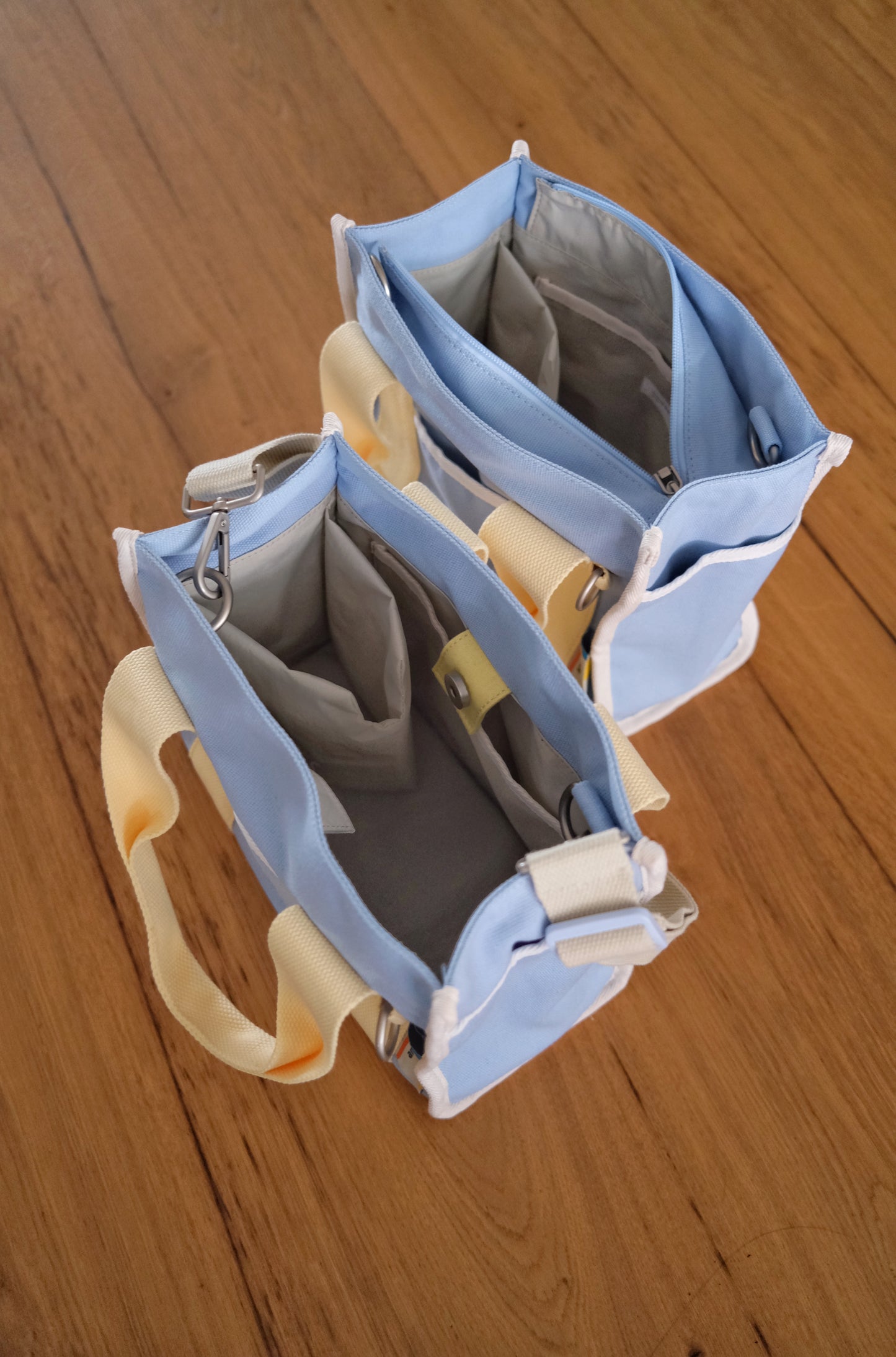 No.17 Medium Tote Bag v3