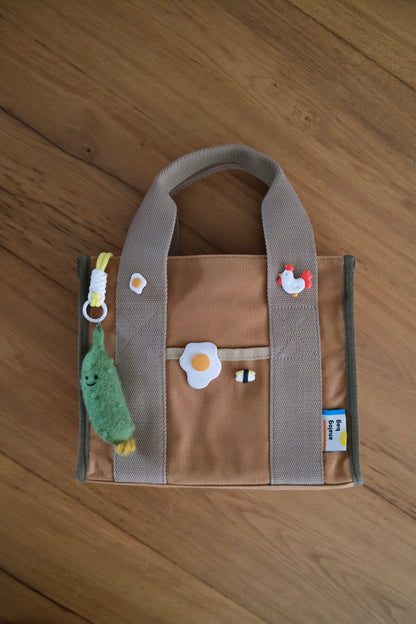 Large Droopy Sunny Side Up Bobbin