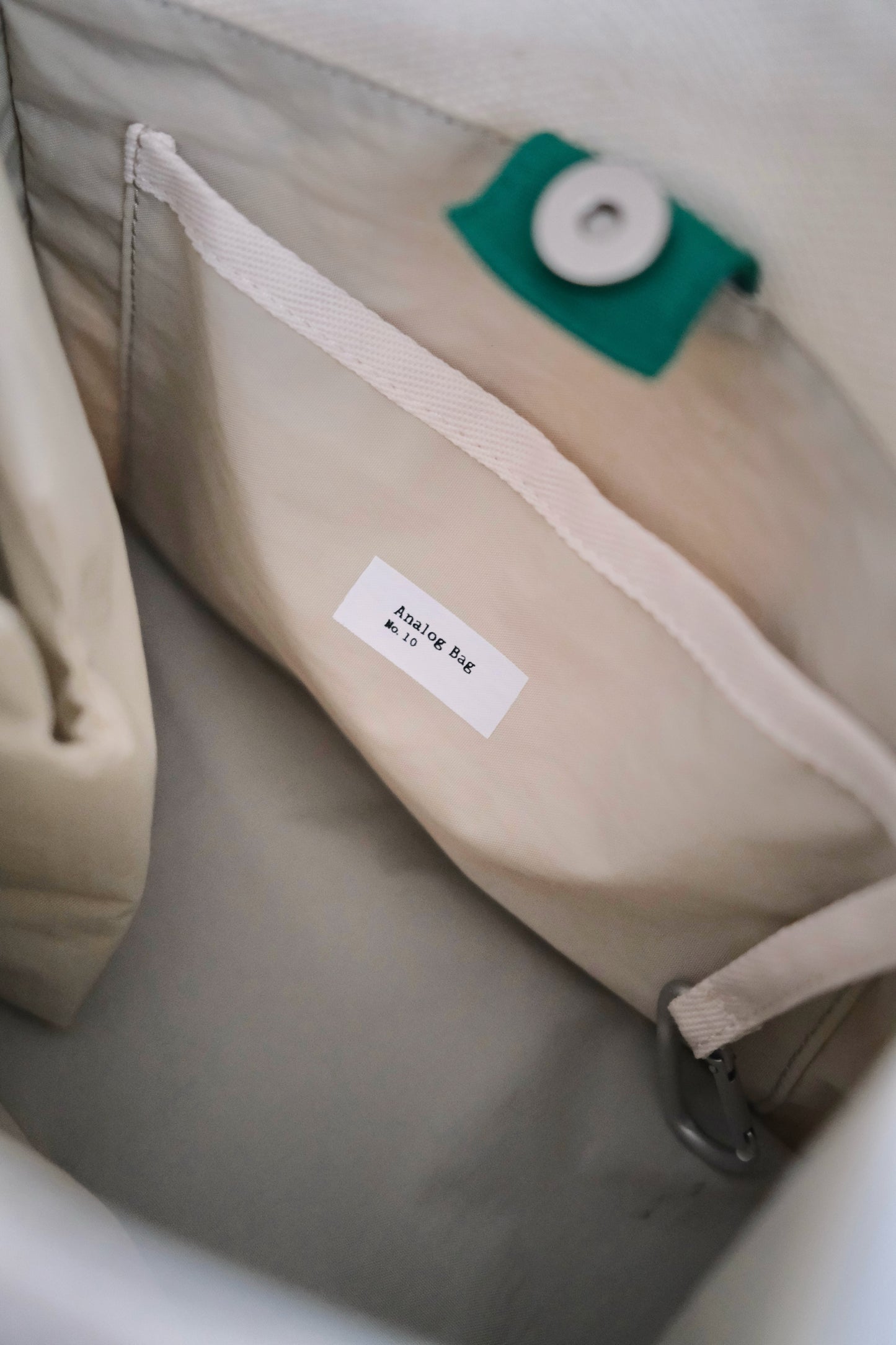 No.10 Medium Tote Bag v3