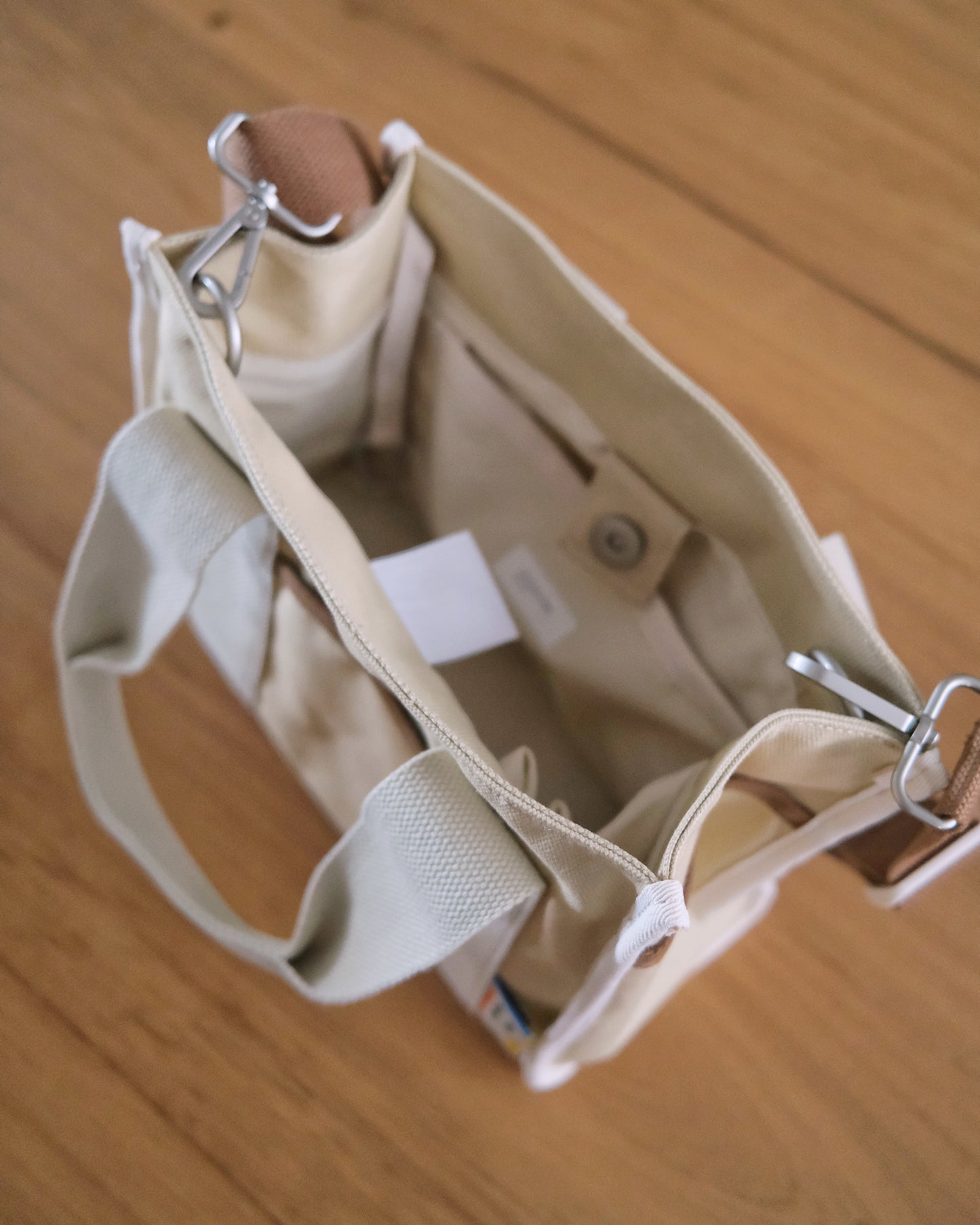 Analog No.22 Medium Tote Bag (Limited Edition)