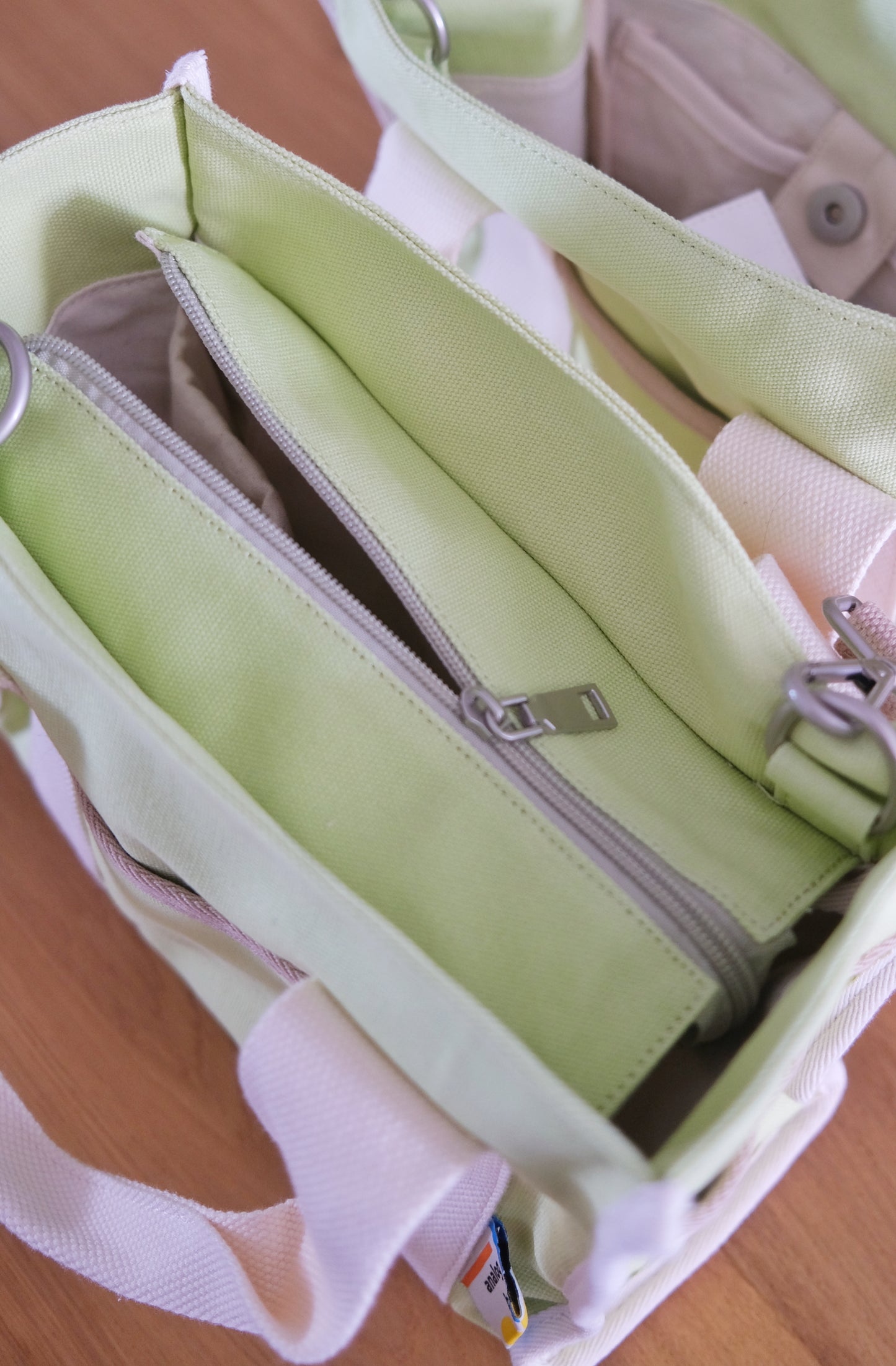 Analog No.11 Medium Tote Bag (Limited Edition)