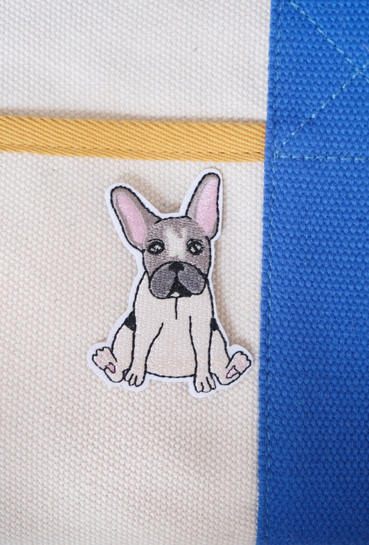 Sitting Frenchie Iron-on Patch.