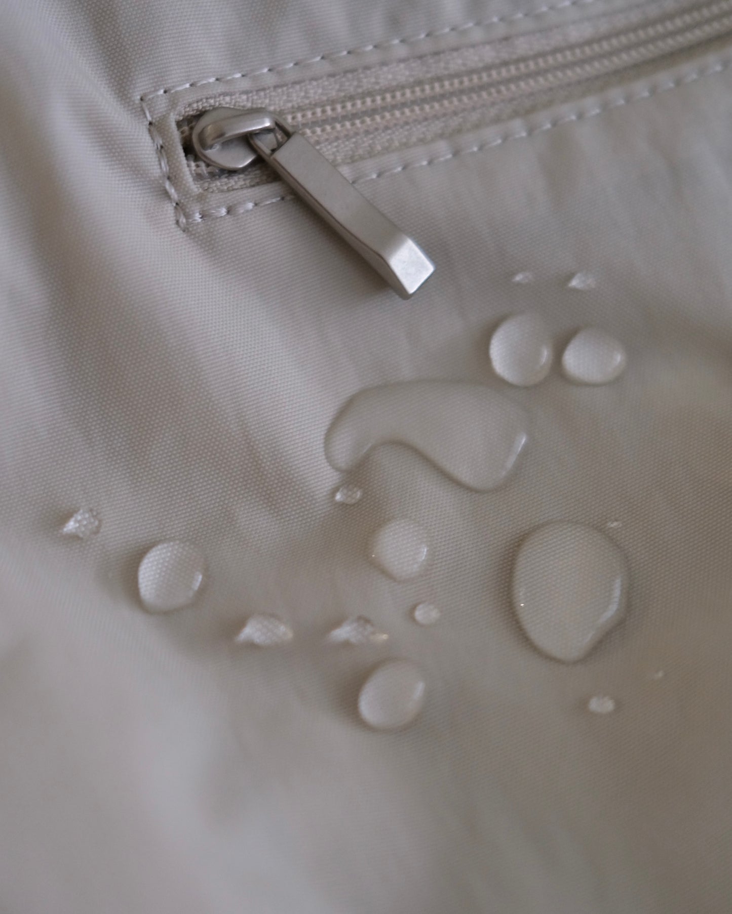 The Medium Utility Bag - Merlot