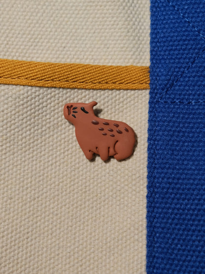Capybara/ Crocodile Bobbin