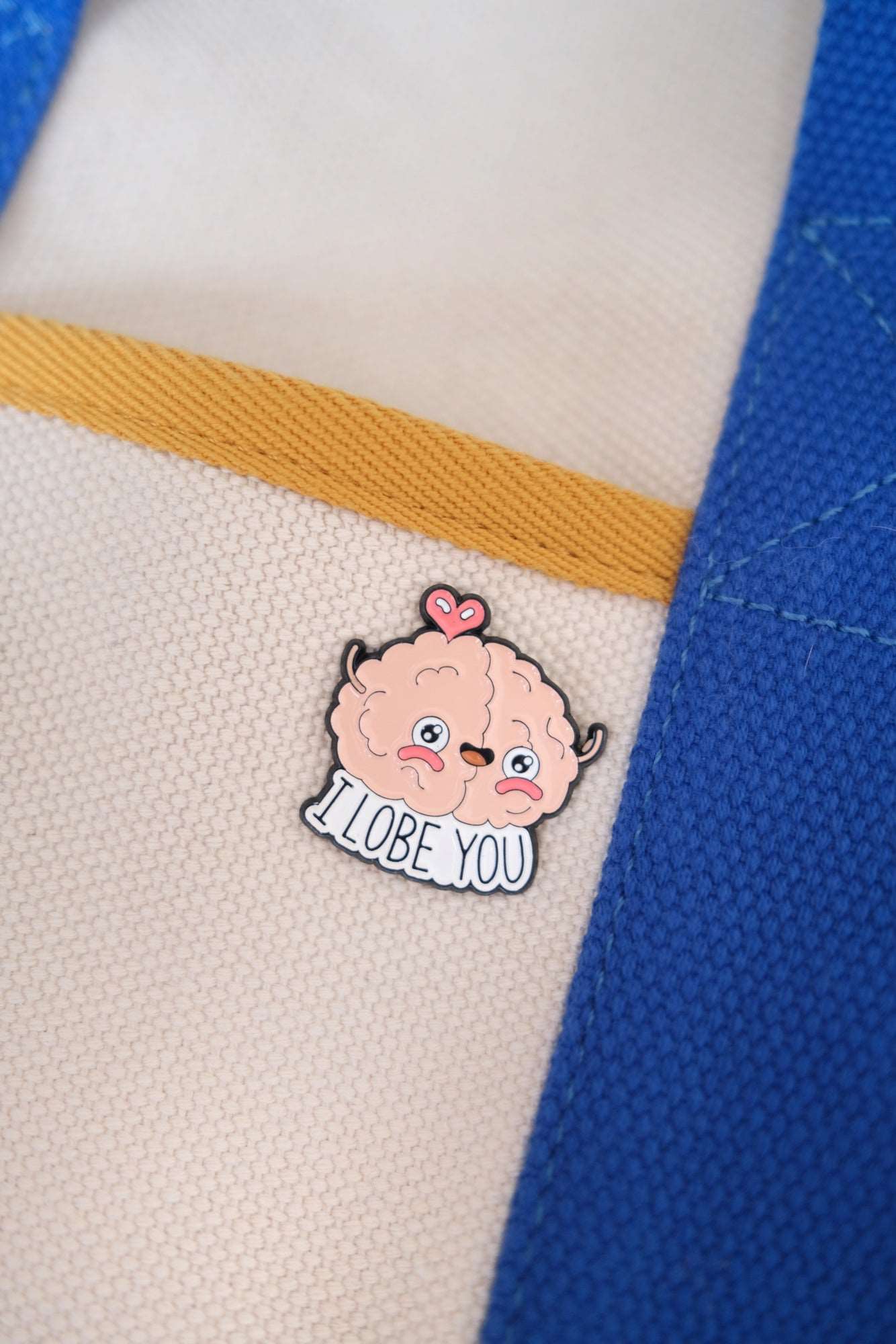 "I Lobe You" Enamel Pin