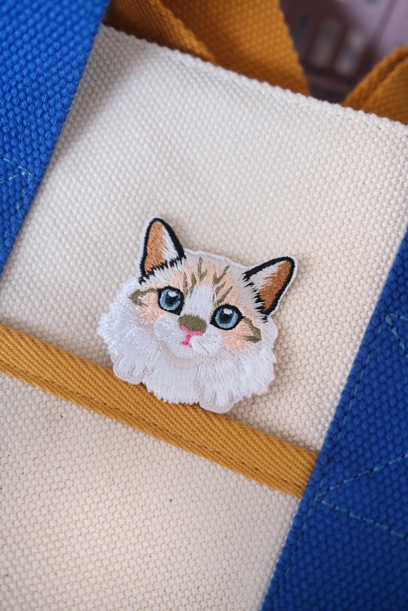 Ragdoll Kitten Iron-on Patch Analog Company