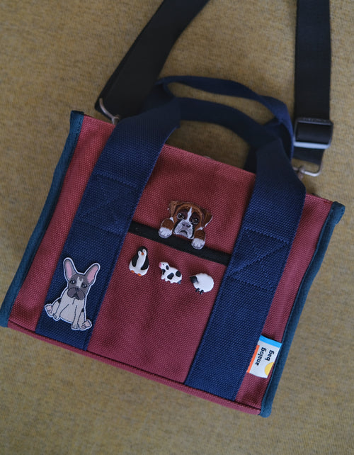 Sitting Frenchie Iron-on Patch