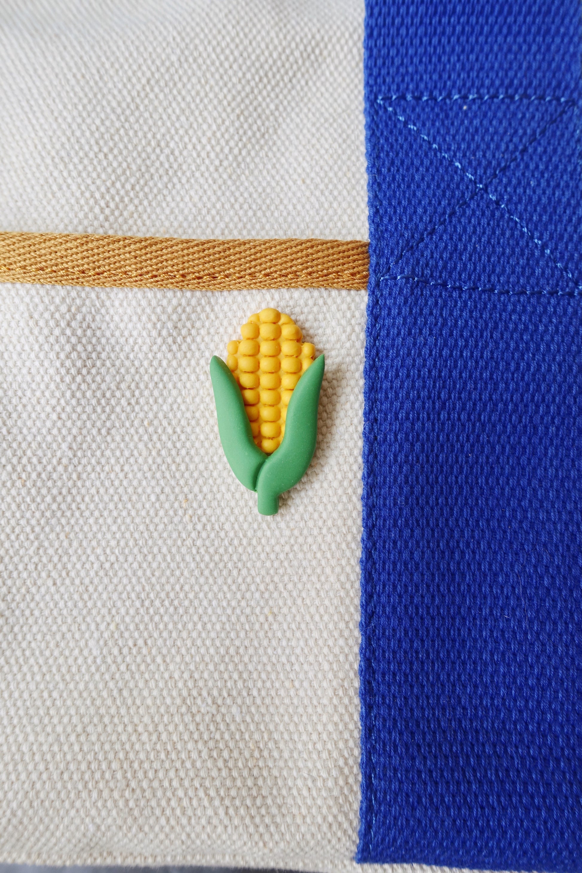 Large Corn Bobbin Analog Company